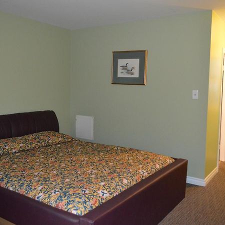 Kitchener Motel Ngoại thất bức ảnh
