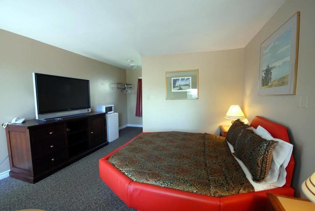 Kitchener Motel Ngoại thất bức ảnh