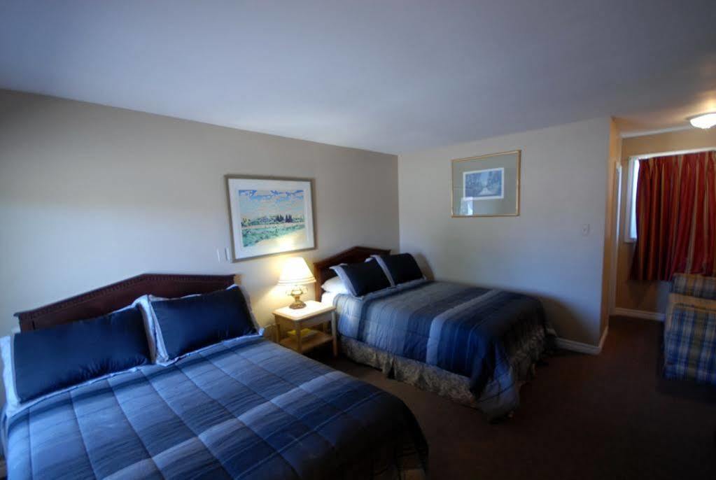 Kitchener Motel Ngoại thất bức ảnh
